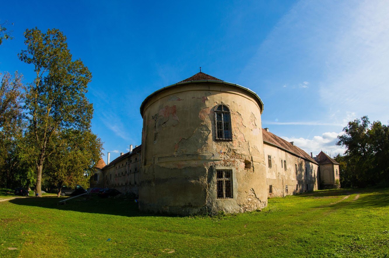 Rákóczi-Bánffy Castle, Gyalu, Romania, Romania
